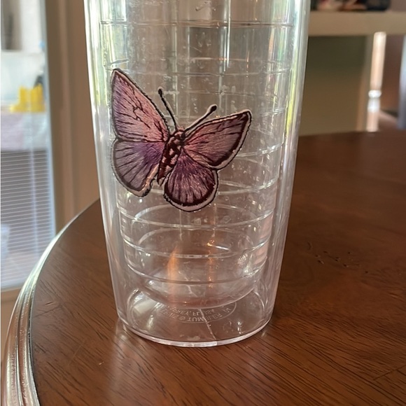 Set of Three 16 ounce Tervis Tumblers - Picture 5 of 7